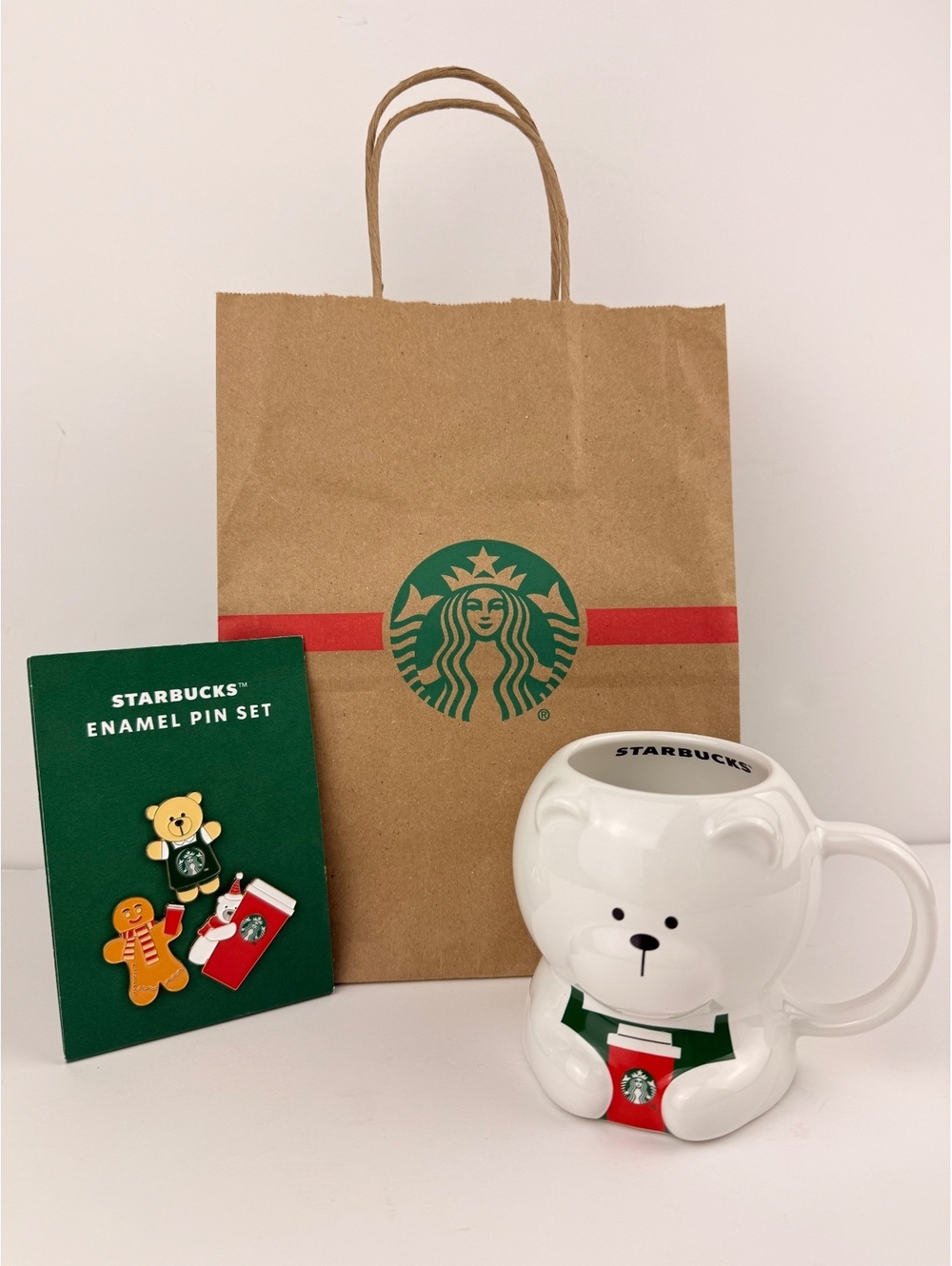 Starbucks 2025 Holiday Bearista 12 oz Mug & Enamel Pin Set Christmas Gift